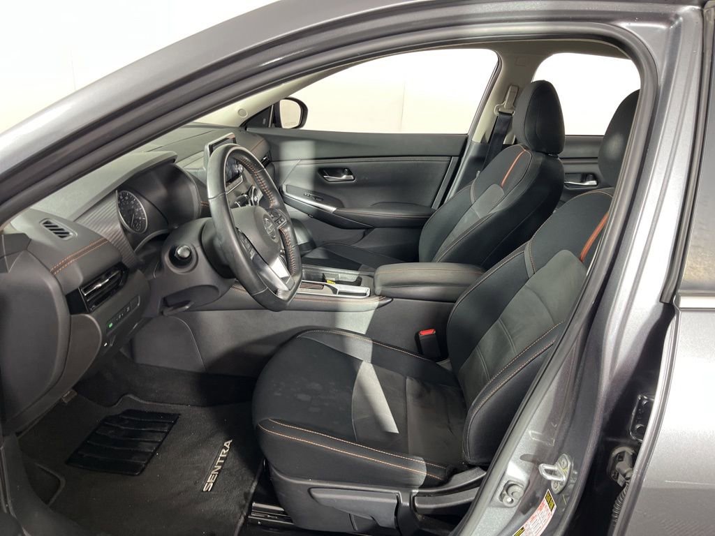 Used 2022 Nissan Sentra SR w/ Electronics Package image 21