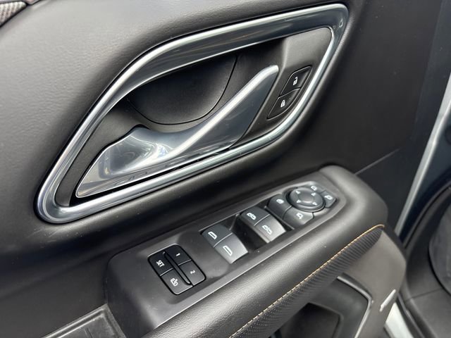 Used 2024 GMC Yukon AT4 image 17