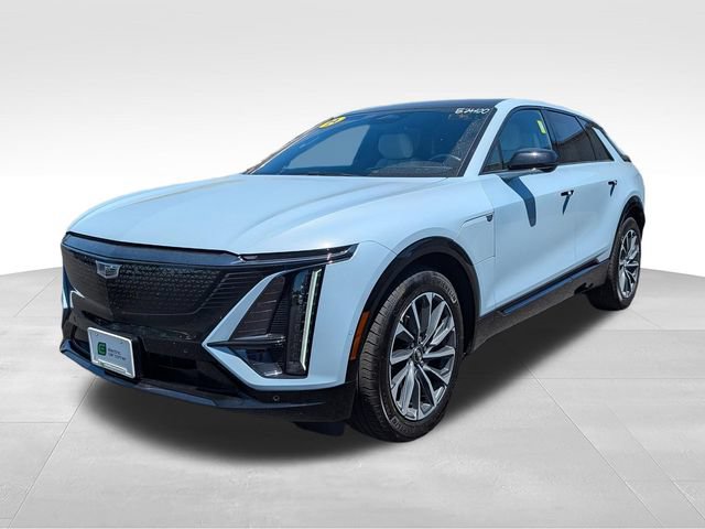 Used 2024 Cadillac Lyriq Sport w/ LPO, Floor Liner Package AWD/4WD image 3