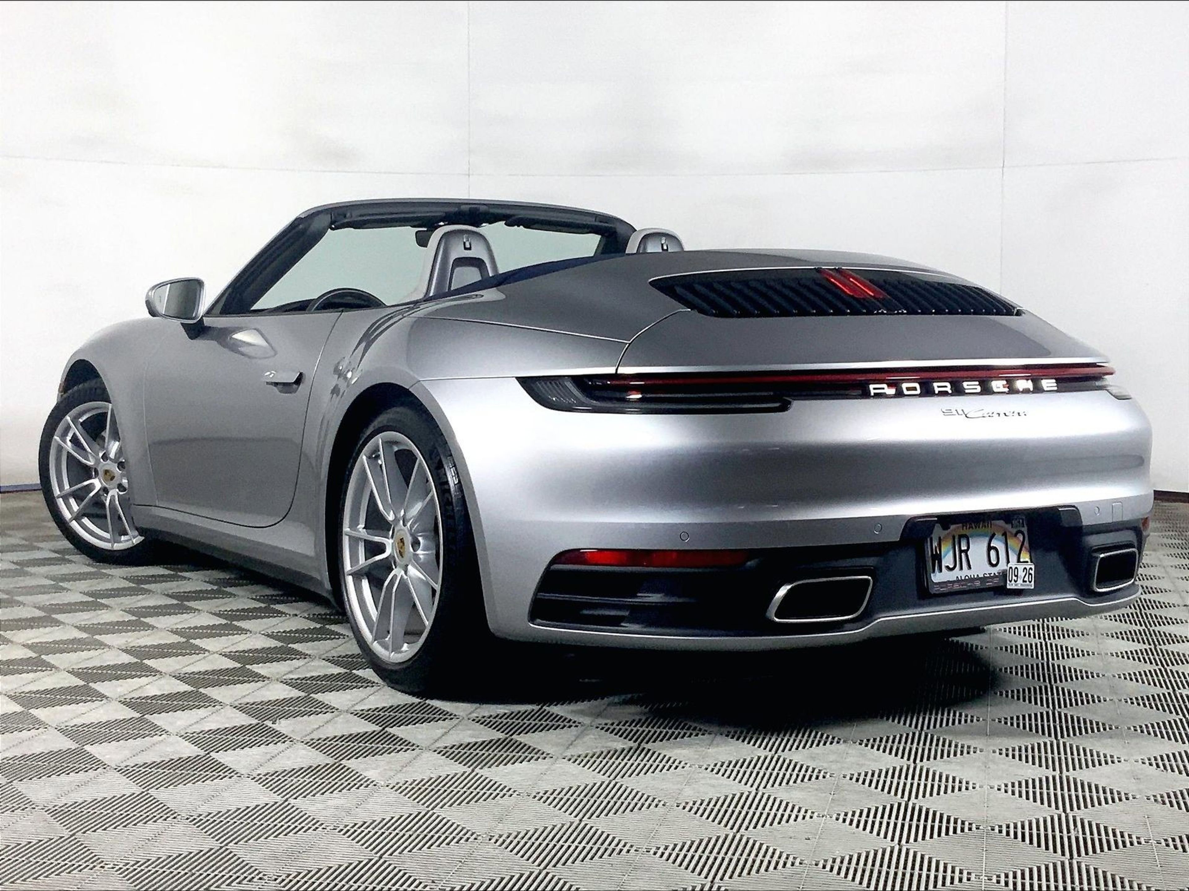 Certified 2022 Porsche 911 Carrera RWD image 3