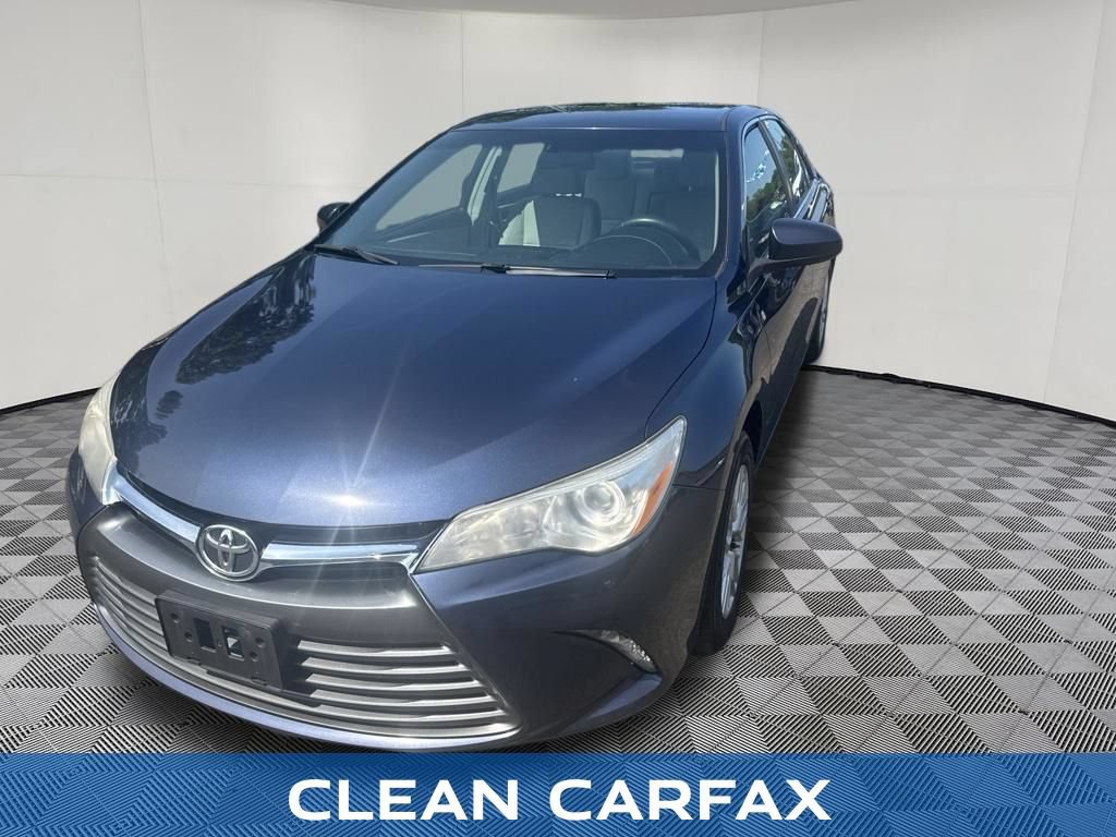 Used 2017 Toyota Camry LE FWD image 2