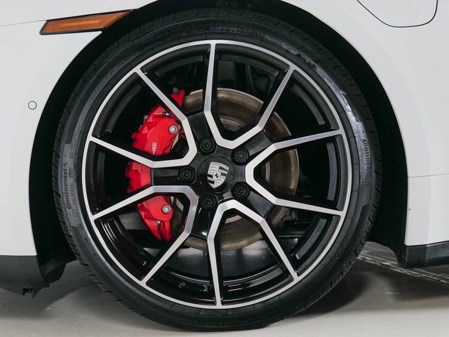 New 2025 Porsche Taycan 4S image 32