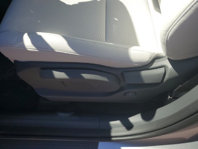 New 2027 Hyundai Santa Fe SE AWD/4WD image 17