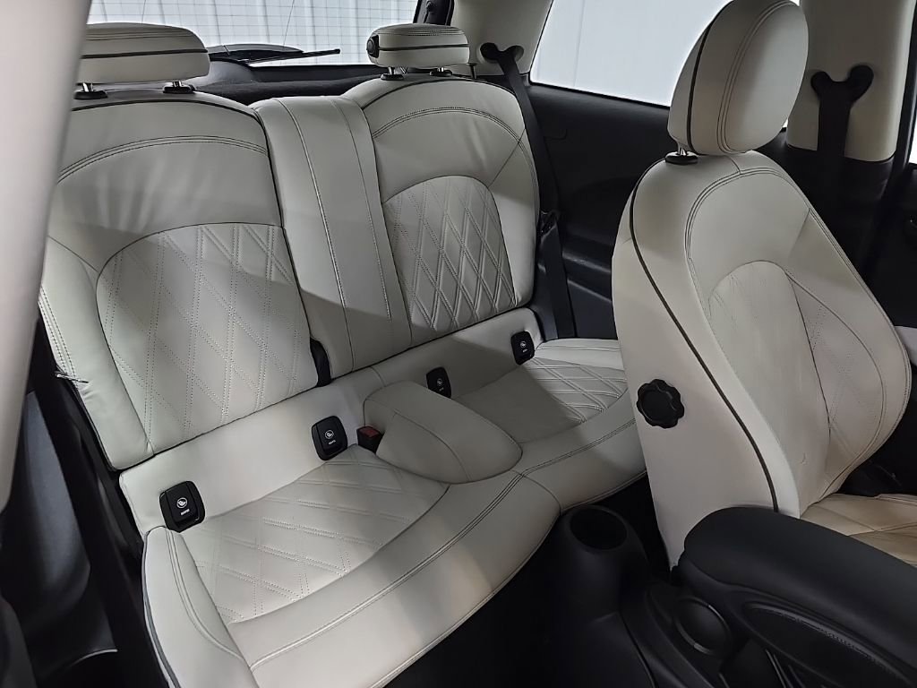 Used 2023 MINI Cooper S image 16