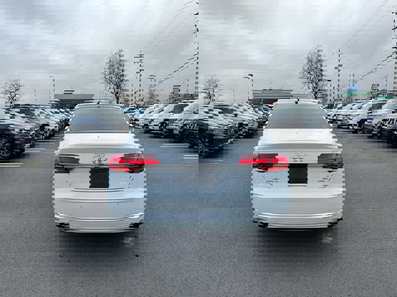 Used 2015 Audi A8 L 3.0T w/ Premium Package image 12