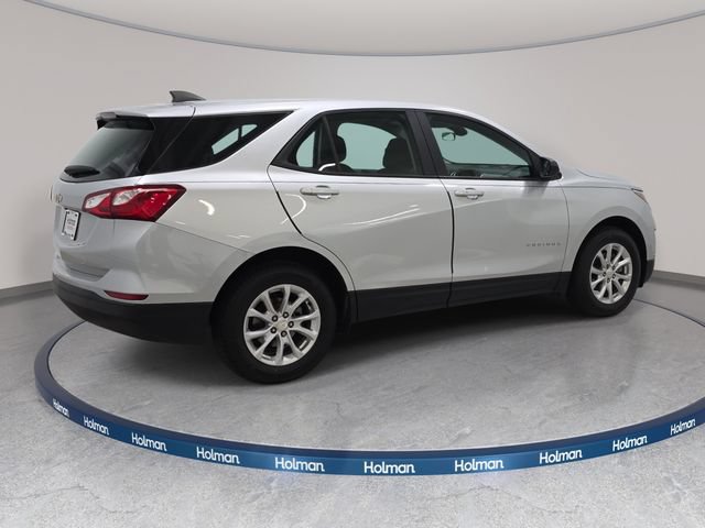 Used 2020 Chevrolet Equinox LS FWD image 6