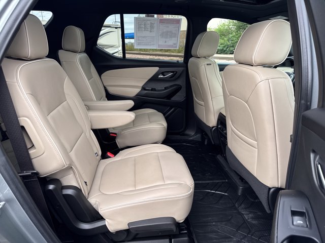 Used 2023 Chevrolet Traverse Premier w/ LPO, Floor Liner Package AWD/4WD image 30