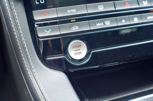 Used 2018 Jaguar F-PACE R-Sport AWD/4WD image 31