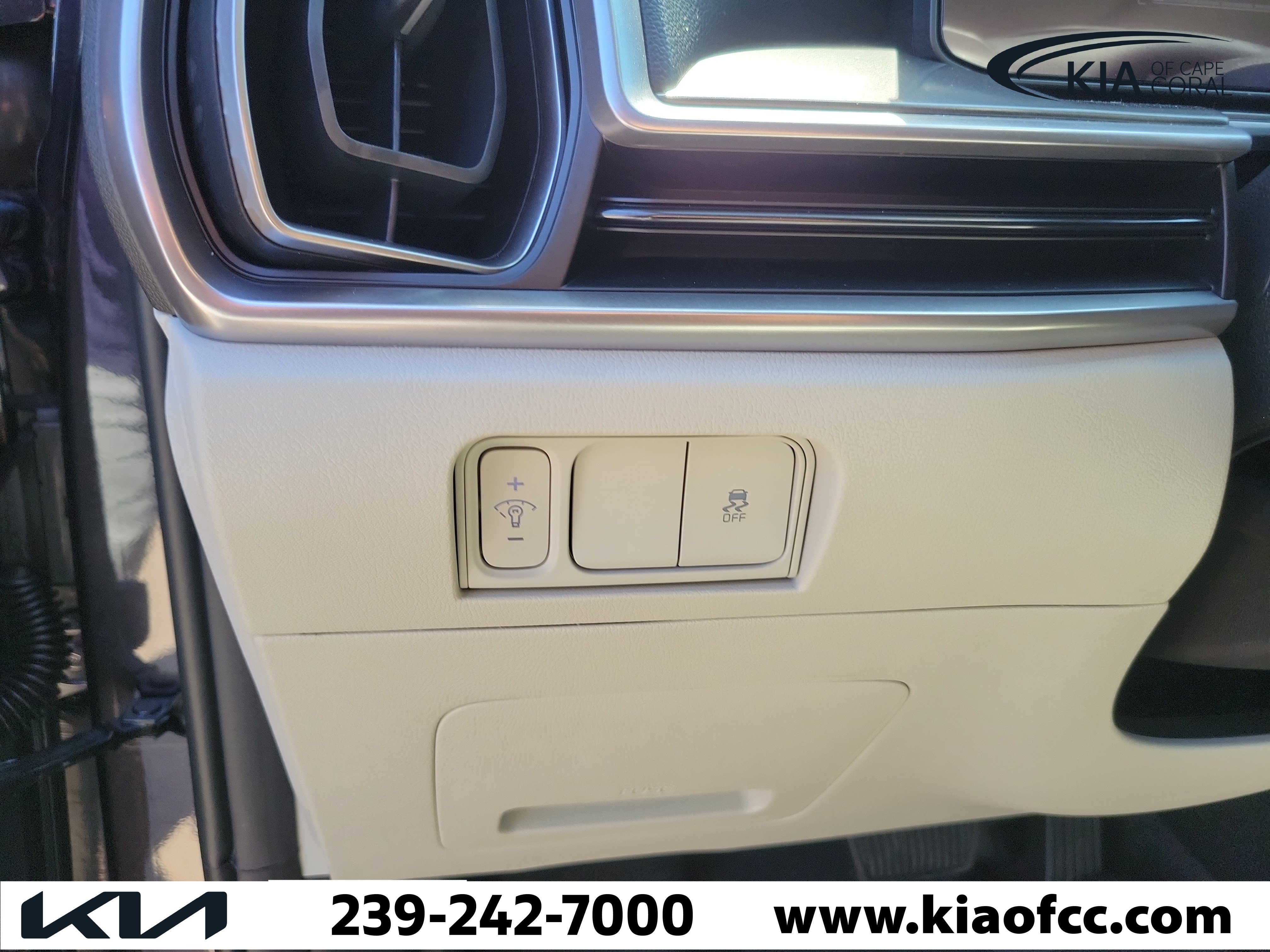 New 2026 Kia Sorento S w/ S Panoramic Sunroof Package FWD image 22