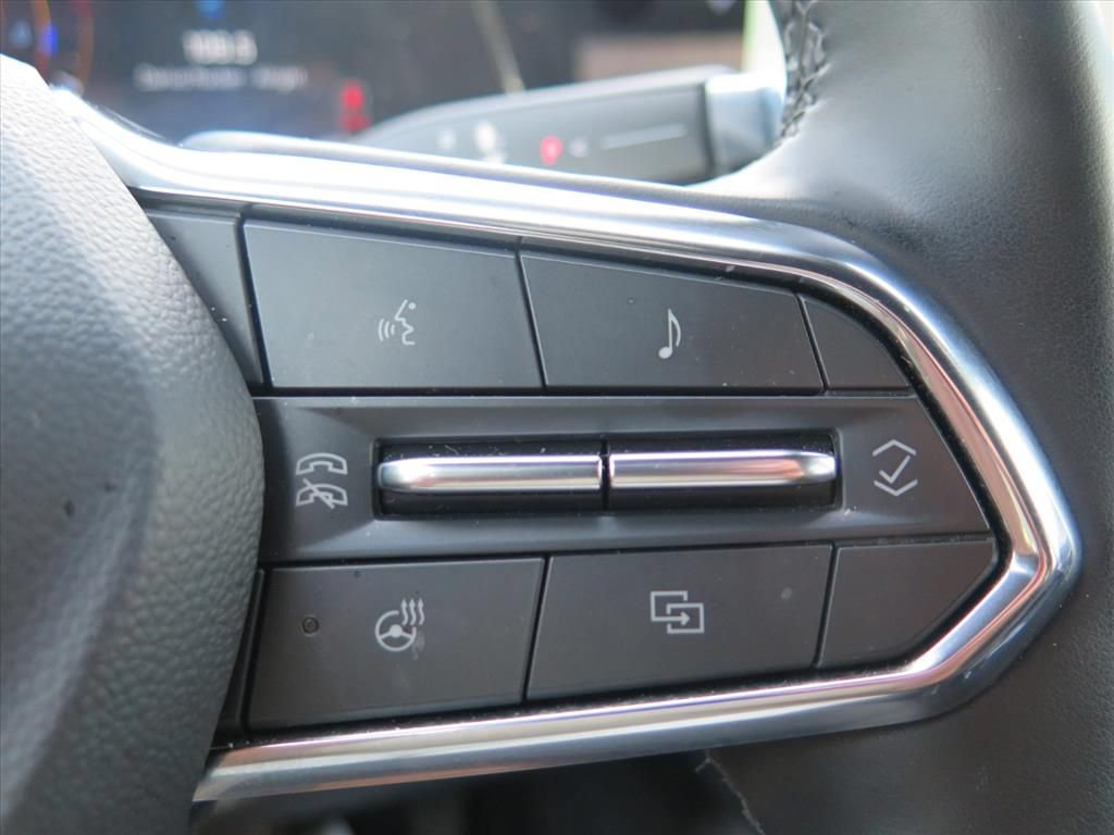 Used 2025 Chevrolet Equinox LT w/ Convenience Package II FWD image 13