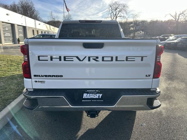 Used 2022 Chevrolet Silverado 1500 LT AWD/4WD image 25