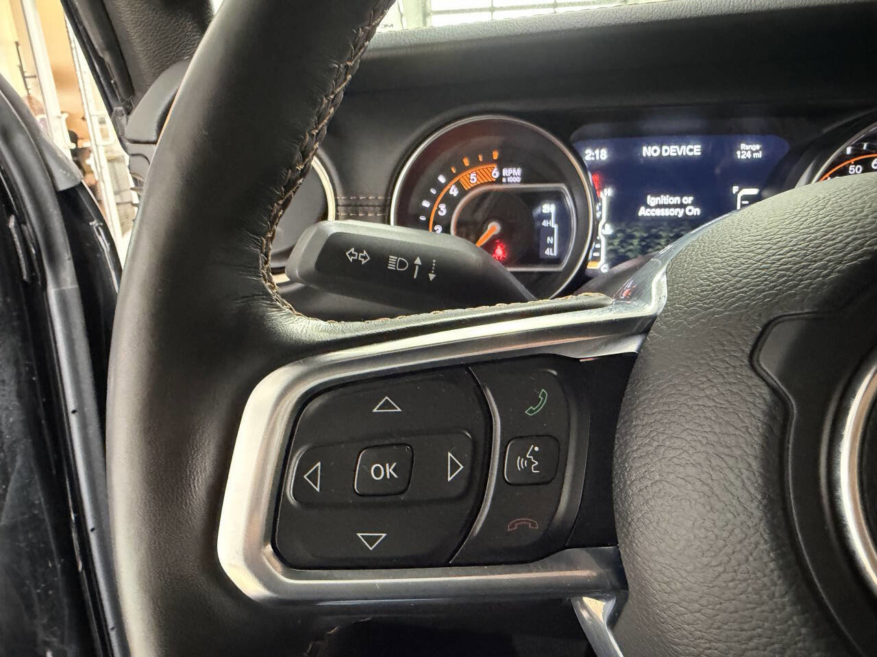 Used 2021 Jeep Wrangler Unlimited Sahara AWD/4WD image 18