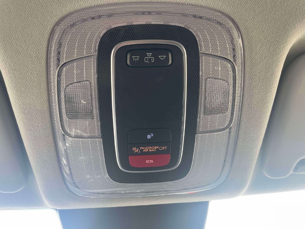 Used 2024 Hyundai Kona SEL AWD/4WD image 31