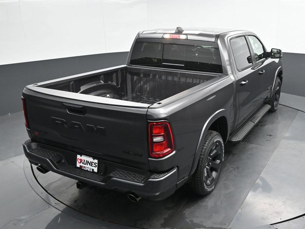 New 2026 RAM 1500 4x4 Crew Cab image 36