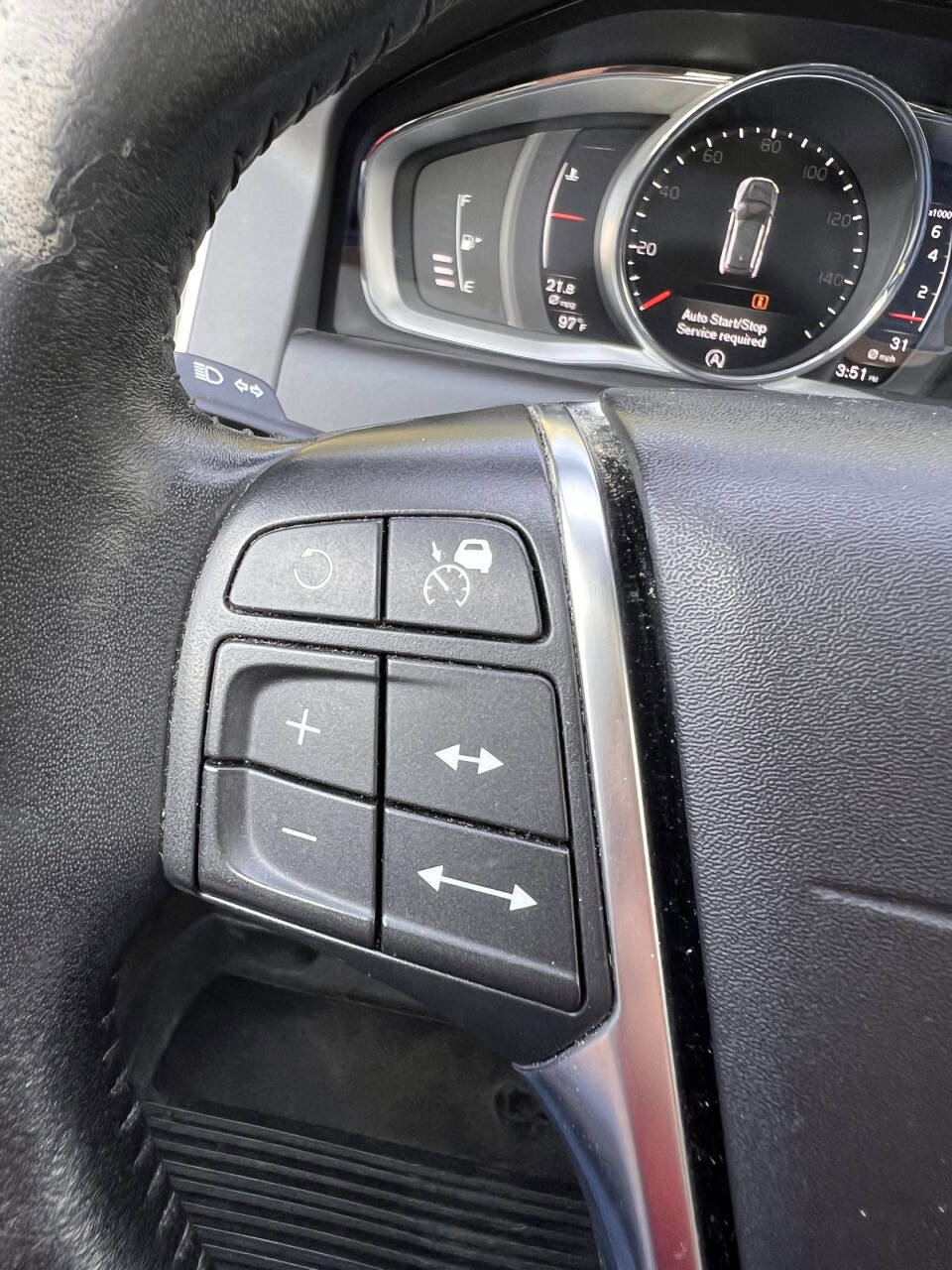 Used 2017 Volvo XC60 T5 Inscription w/ Advanced Package AWD/4WD image 21