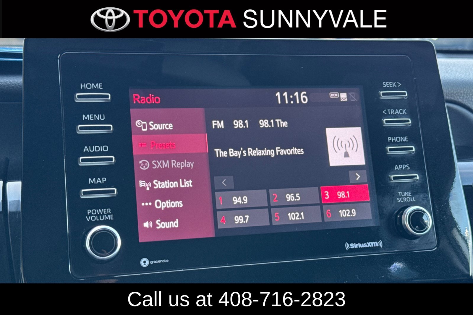 Used 2023 Toyota Camry SE FWD image 21