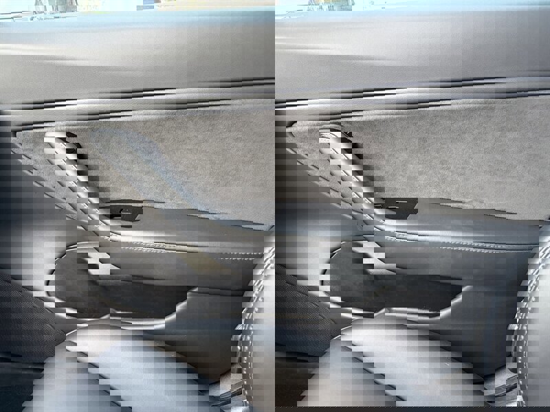 Used 2018 Tesla Model 3 Long Range image 24