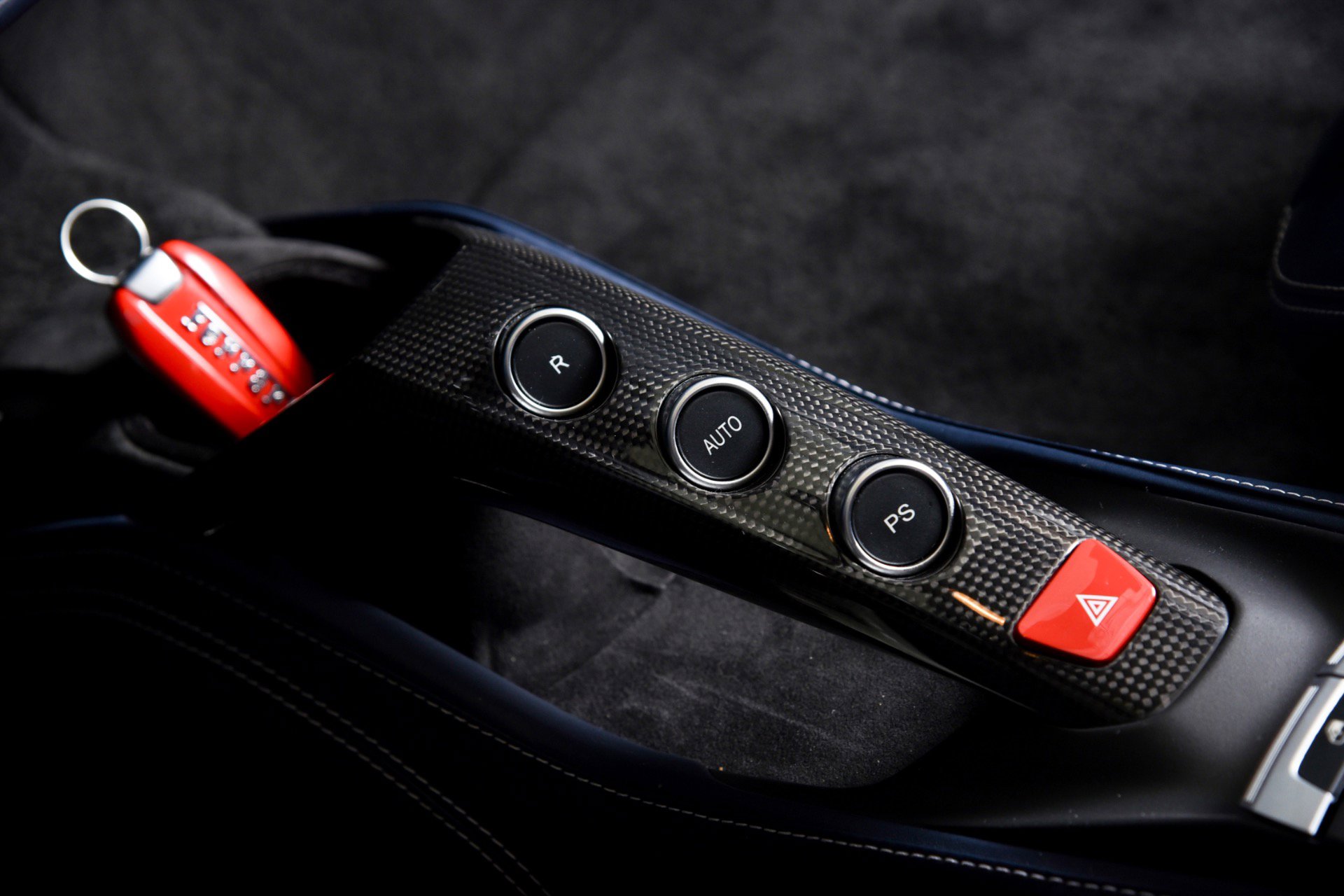 Used 2018 Ferrari 488 Spider image 8