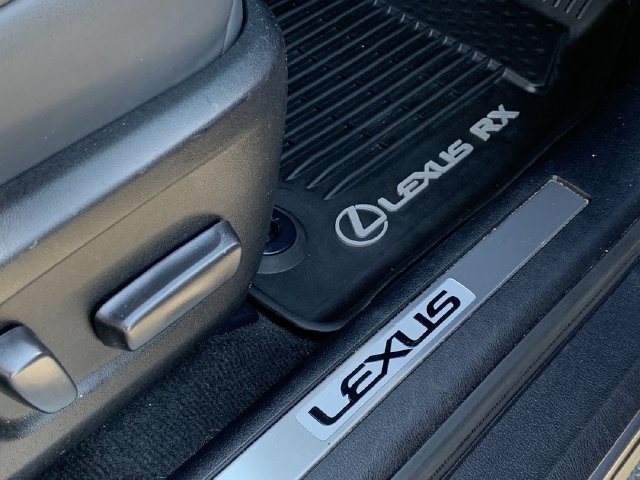 Used 2022 Lexus RX 450h F Sport w/ Cold Area Package (CT) AWD/4WD image 14