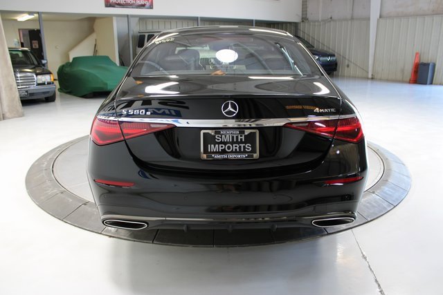 Used 2024 Mercedes-Benz S 580e 4MATIC Sedan image 5