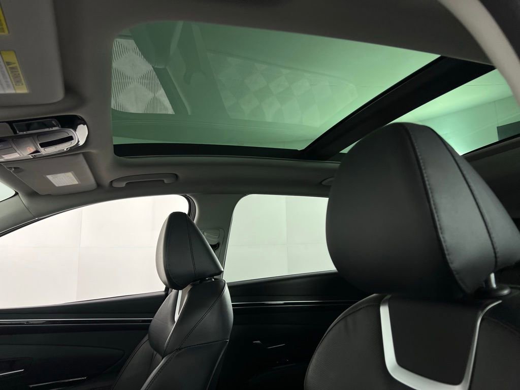 Used 2022 Hyundai Tucson Limited w/ Cargo Package image 26