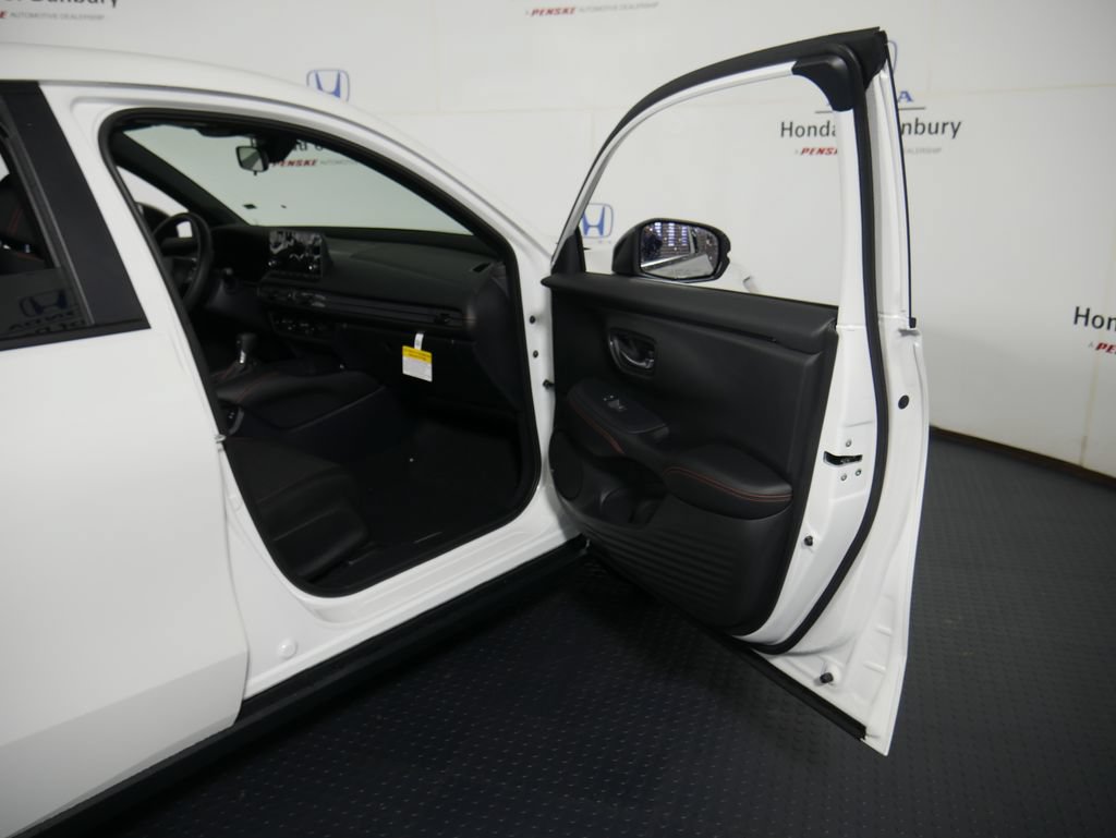 New 2027 Honda HR-V Sport image 8