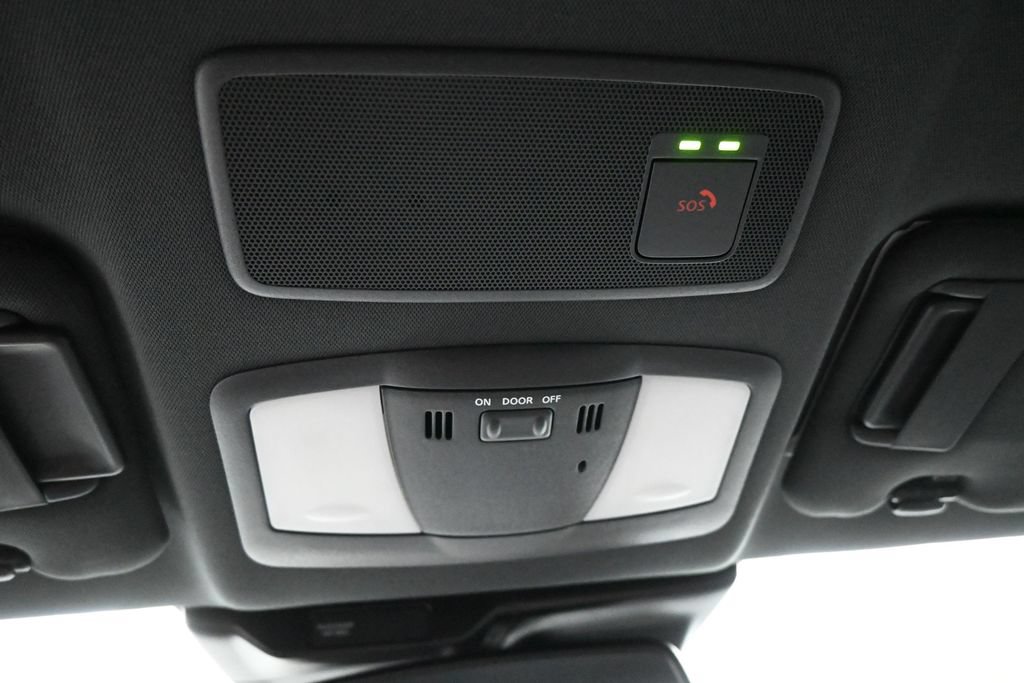 Used 2025 Nissan Z Performance w/ Floor Mat Package RWD image 22