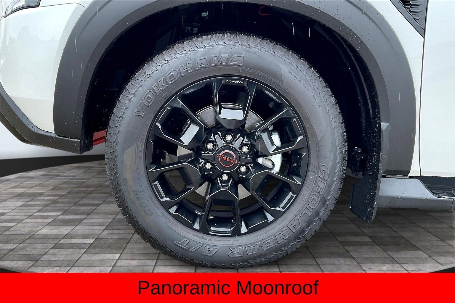 Used 2025 Nissan Armada PRO-4X w/ Pro-4X Premium Package image 17