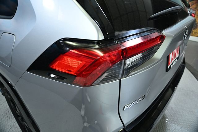 Used 2021 Toyota RAV4 XSE AWD/4WD image 12