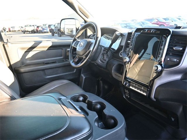 Used 2022 RAM 4500 Tradesman w/ Chrome Appearance Group image 37