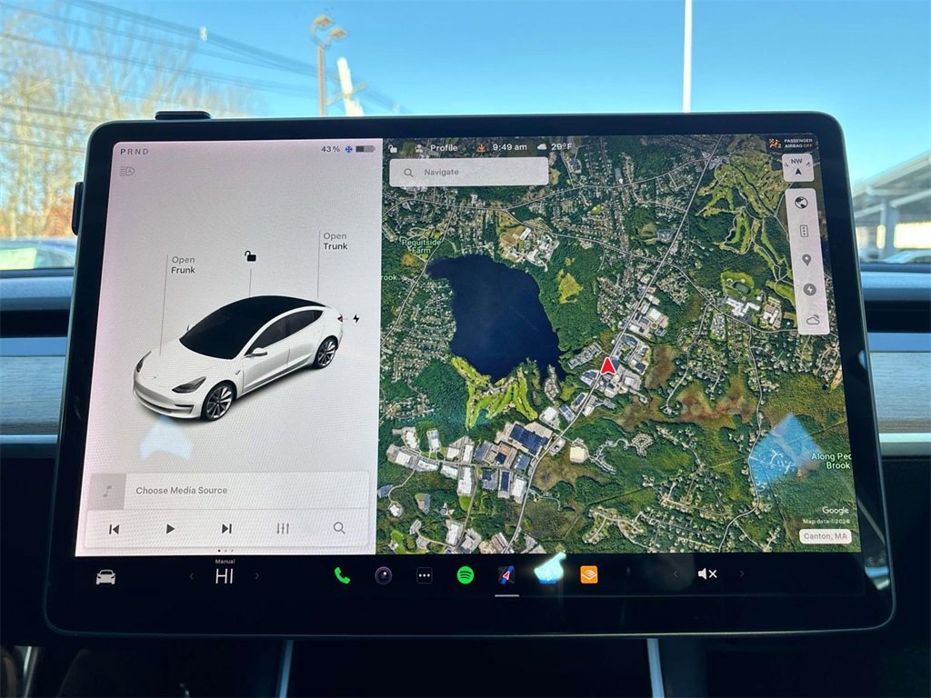 Used 2019 Tesla Model 3 Performance image 17