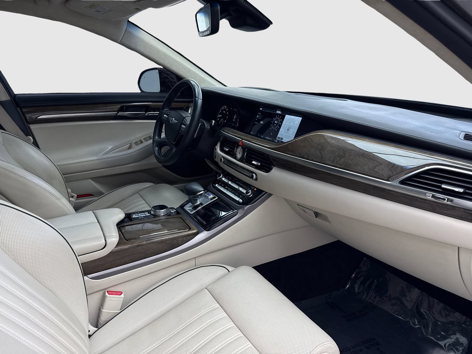 Used 2019 Genesis G90 3.3T Premium RWD image 43