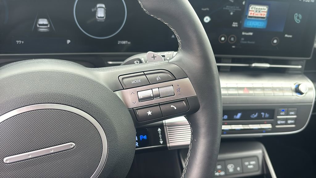 Used 2024 Hyundai Kona Limited AWD/4WD image 18
