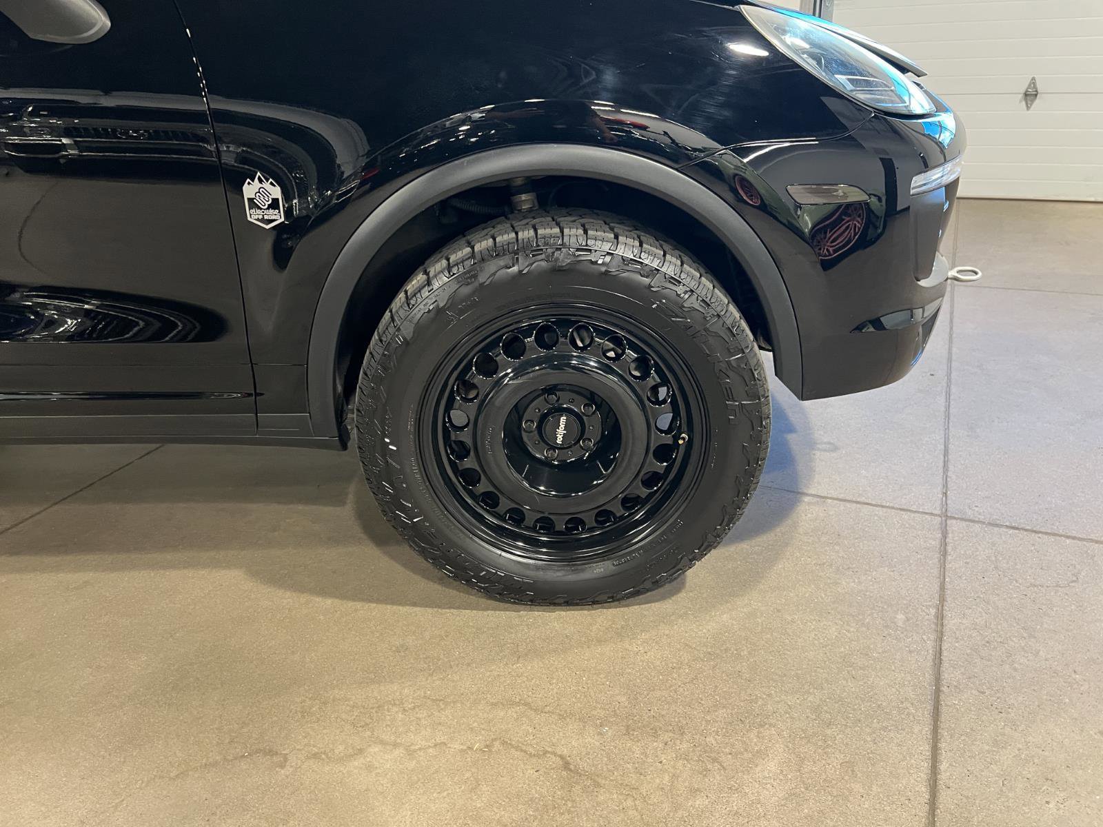 Used 2016 Porsche Cayenne S AWD/4WD image 44