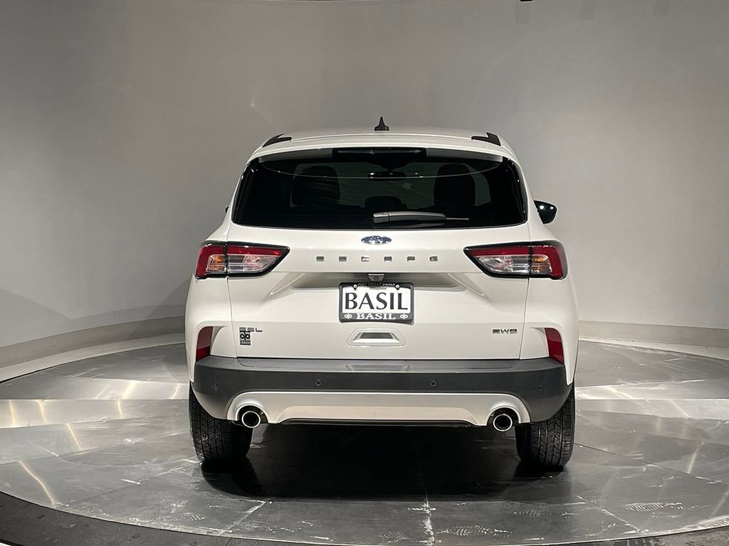 Used 2022 Ford Escape SEL w/ Technology Package image 12