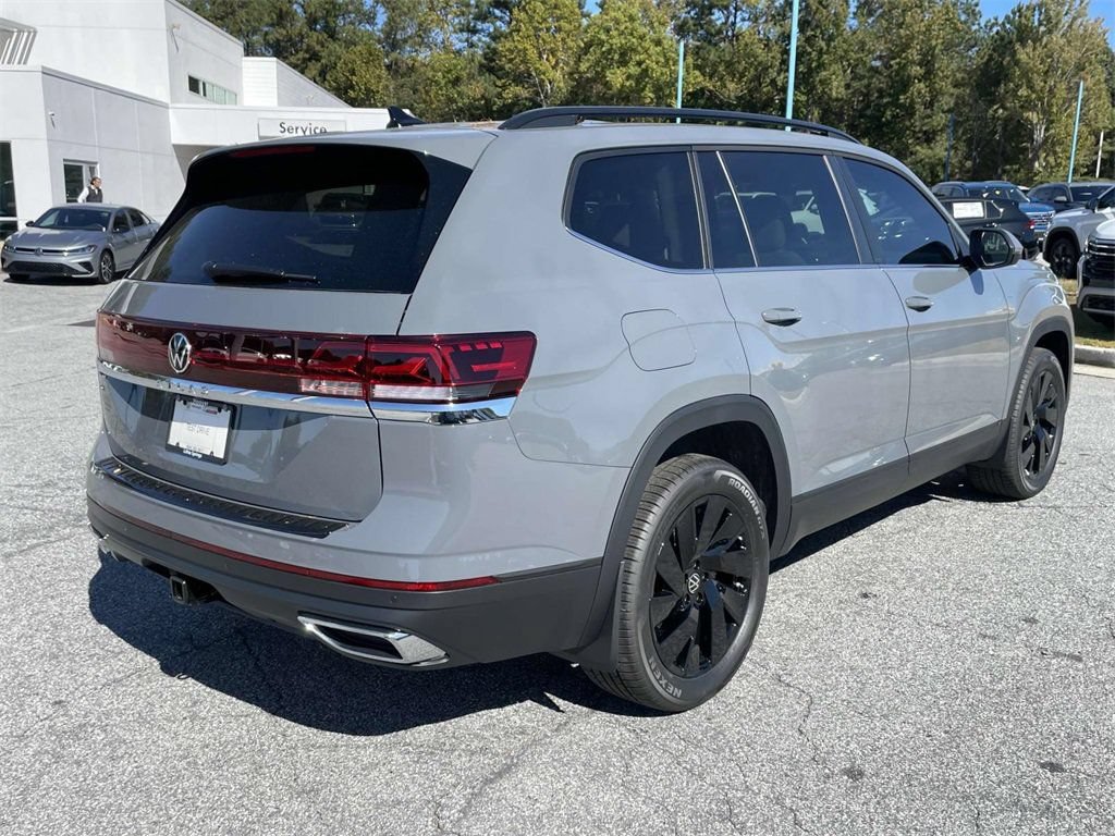 New 2026 Volkswagen Atlas SE FWD image 3