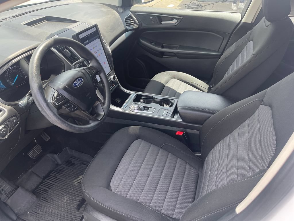 Used 2023 Ford Edge SE w/ Cargo Accessory Package AWD/4WD image 14