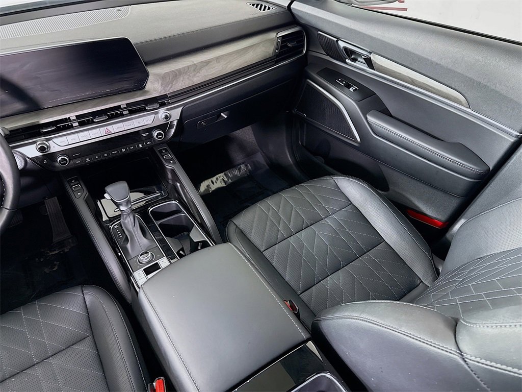 Used 2025 Kia Telluride EX X-Line image 28