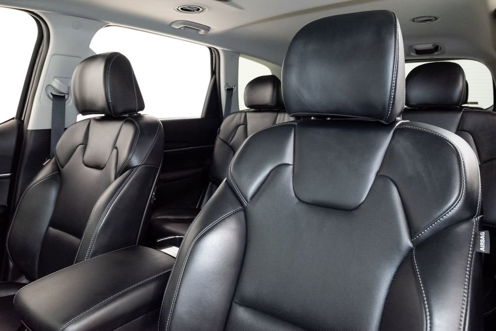 Used 2025 Kia Telluride S AWD/4WD image 11