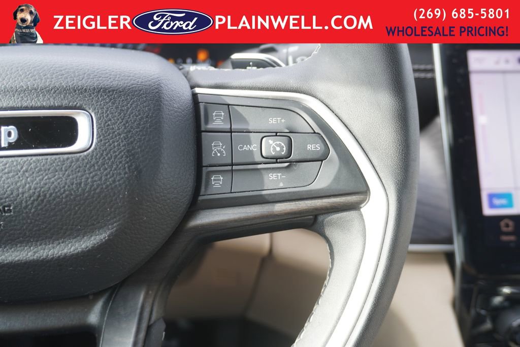 Used 2024 Jeep Grand Cherokee Limited image 28