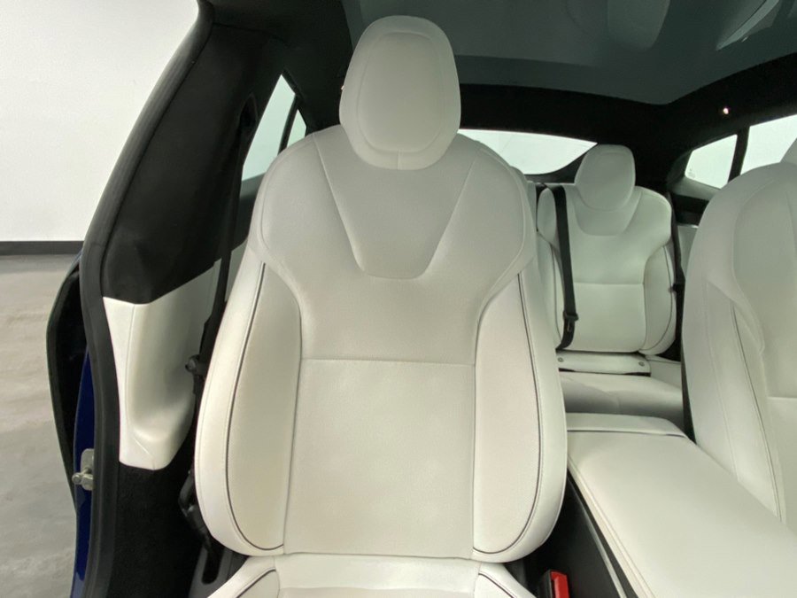 Used 2023 Tesla Model S Plaid image 25