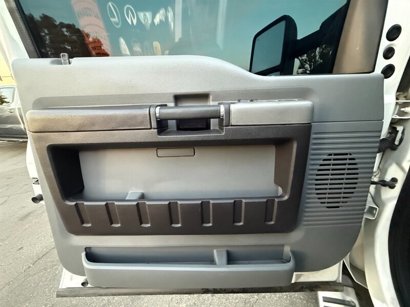 Used 2015 Ford F350 XLT AWD/4WD image 19