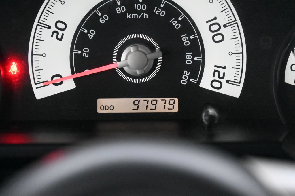 Used 2008 Toyota FJ Cruiser 4WD image 25