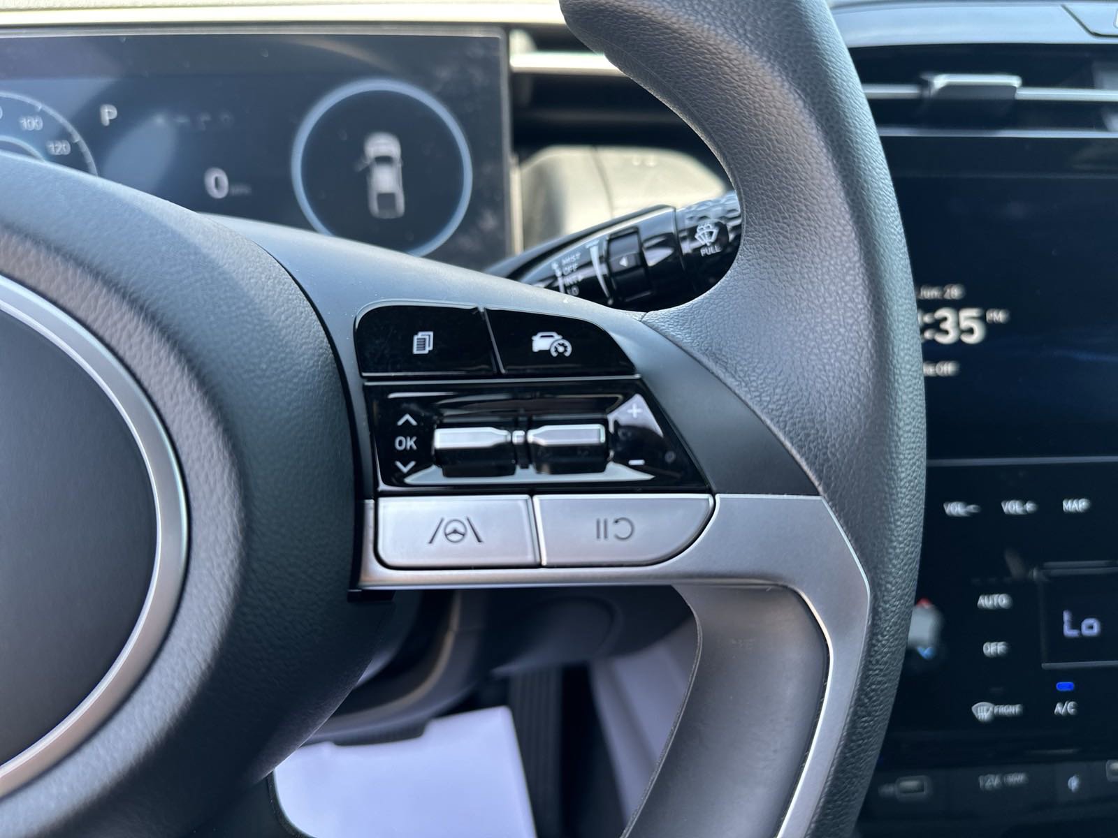 Used 2024 Hyundai Santa Cruz SEL w/ Activity Package image 19