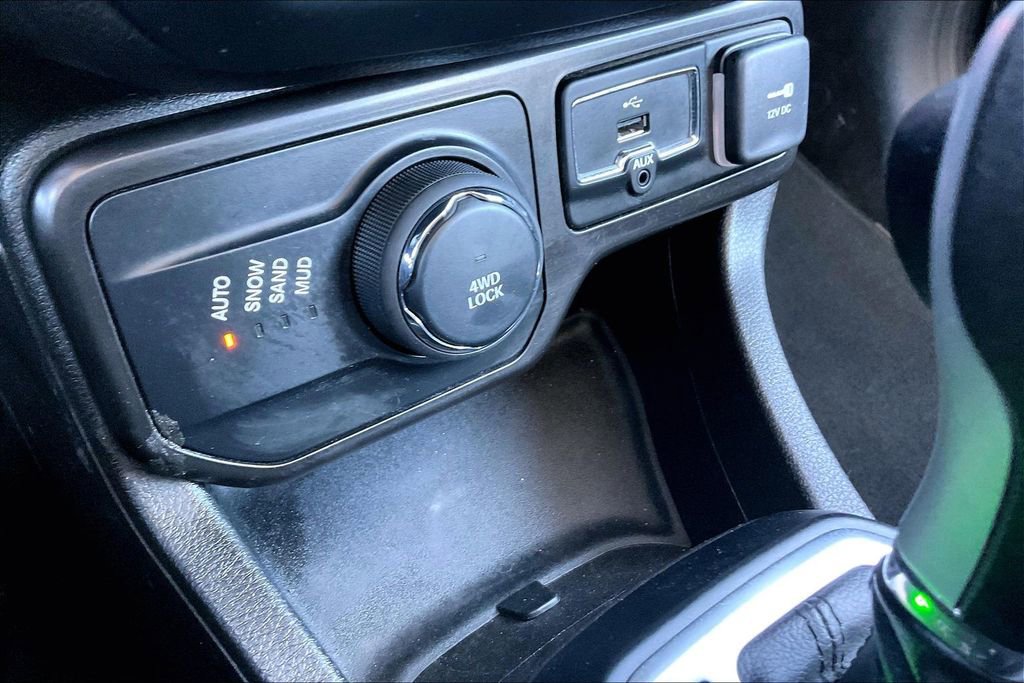 Used 2021 Jeep Renegade Sport AWD/4WD image 24