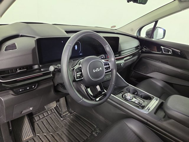 Certified 2025 Kia Carnival SX Prestige FWD image 13