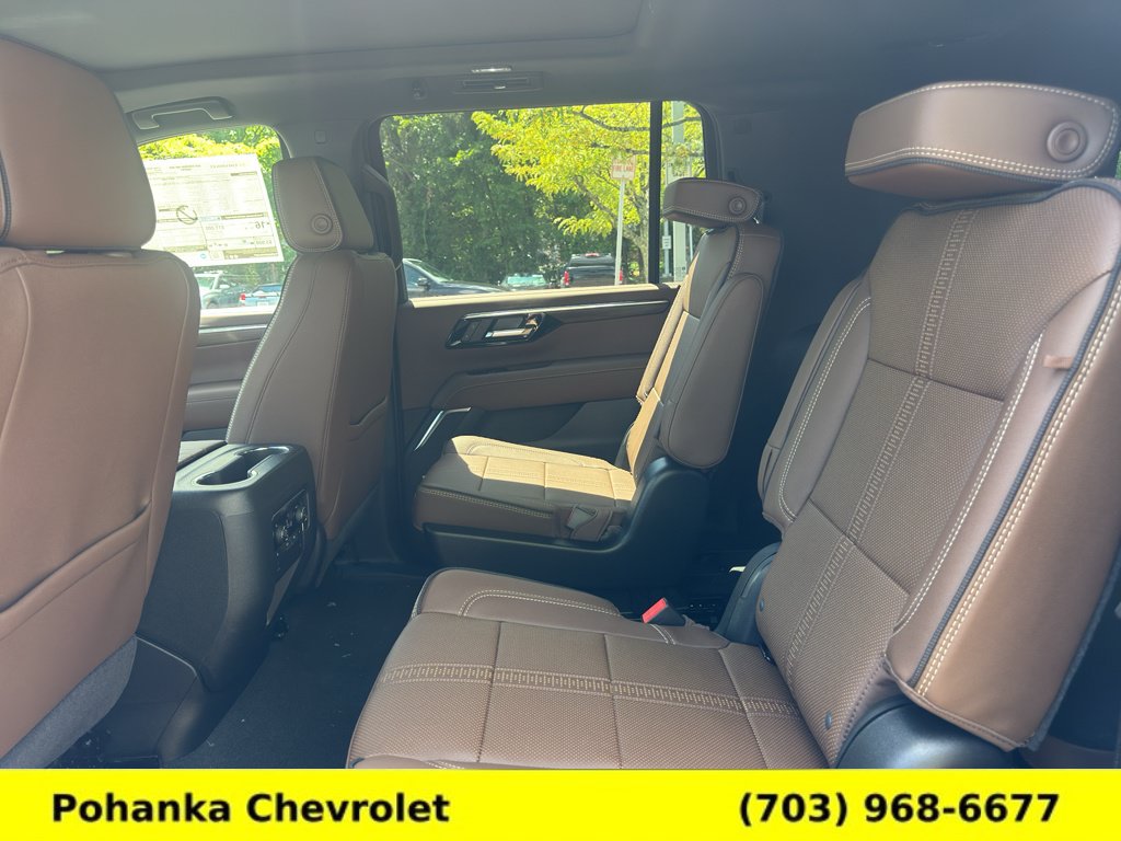 New 2026 Chevrolet Suburban High Country AWD/4WD image 29