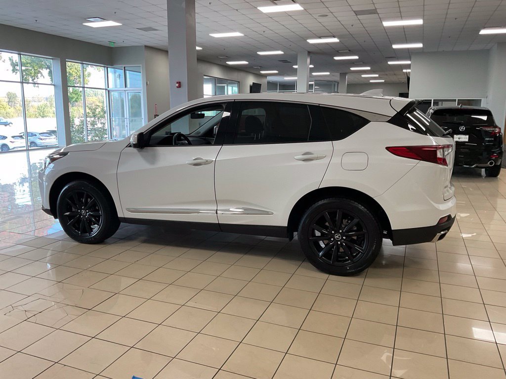 Used 2024 Acura RDX SH-AWD image 5