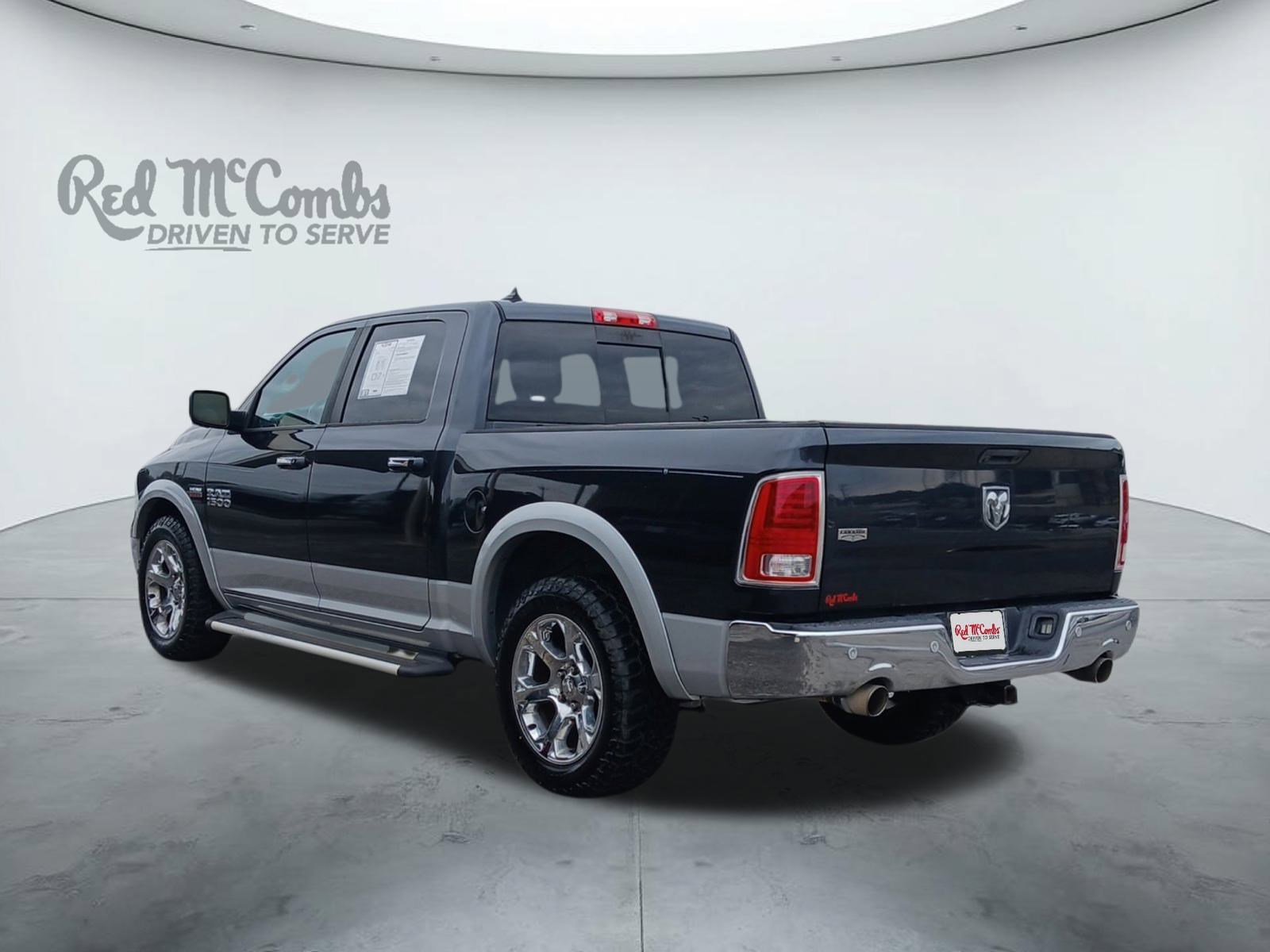 Used 2014 RAM 1500 Laramie w/ Convenience Group image 3