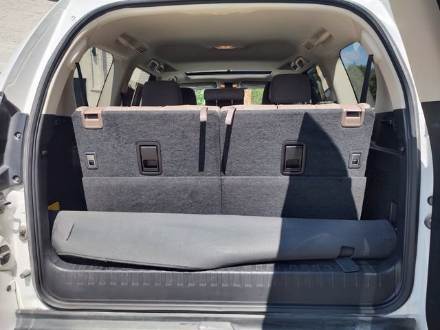 Used 2021 Lexus GX 460 Premium w/ Premium Package AWD/4WD image 33